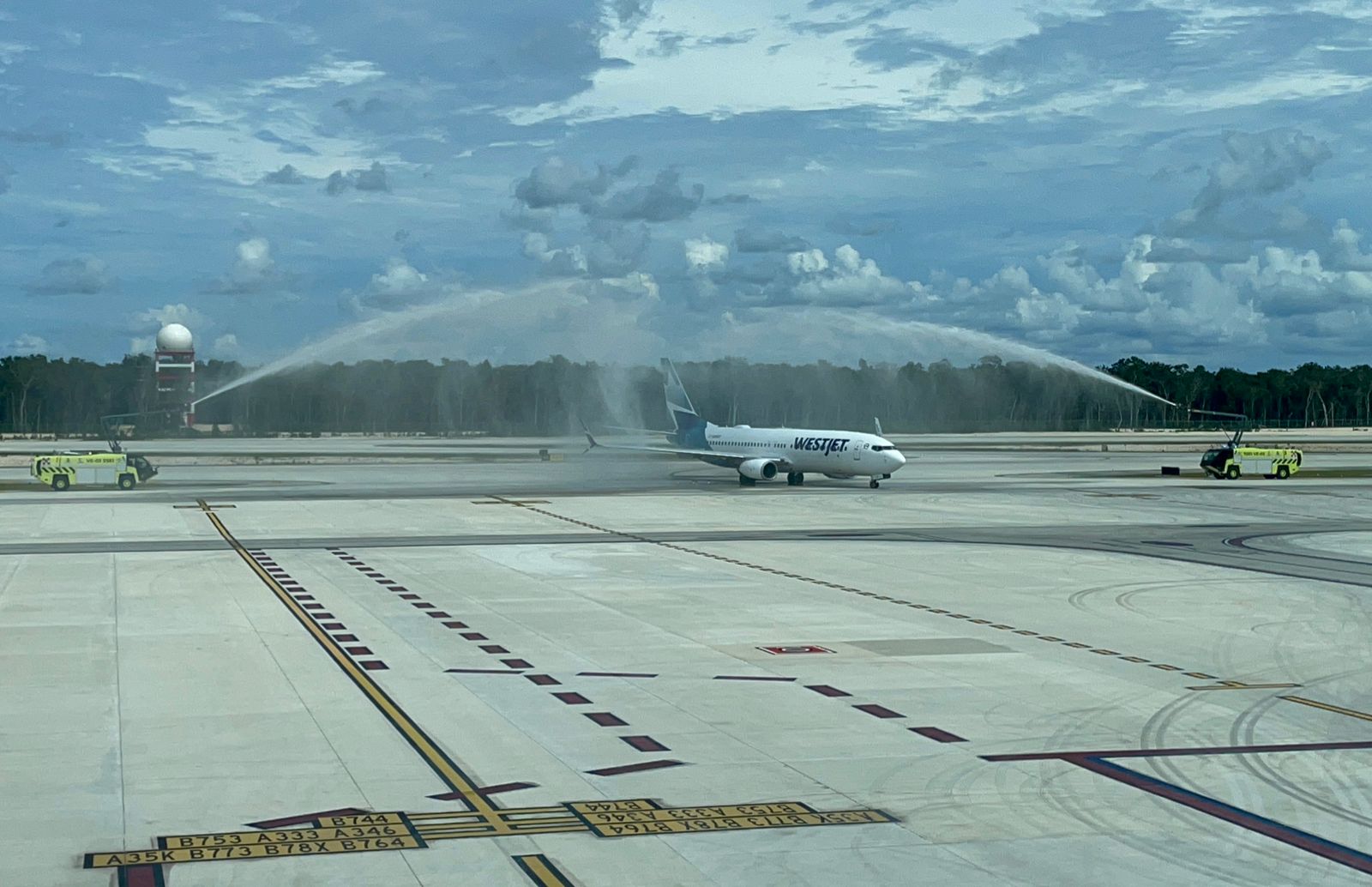 Nuevo vuelo en aeropuerto de Tulum